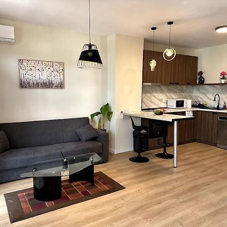 Appartamento Luxury Duplex In Sofia Center Esterno foto
